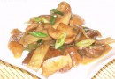 Ciuperci de padure cu muguri de bambus si pasta dulce de soia
